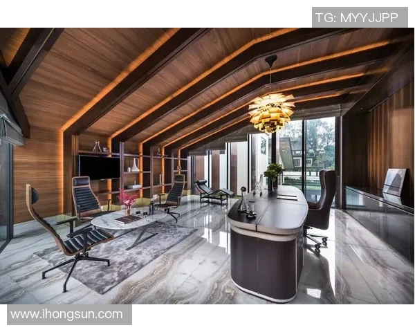 球星豪宅内的私人足球场揭秘其所在位置与独特设计细节