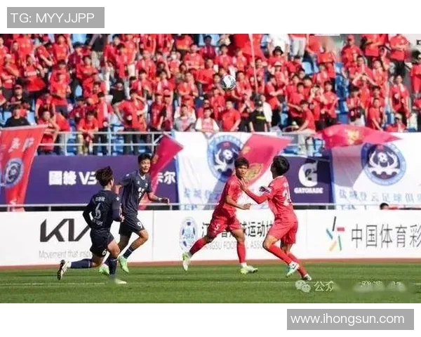 足球巨星亲临城市 引领青少年足球热潮助力体育文化发展 足球巨星亲临城市 引领青少年足球热潮助力体育文化发展